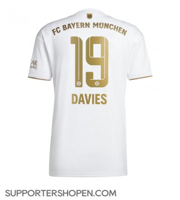 Bayern Munich Alphonso Davies #19 Borta Matchtröja 2022-23 Kortärmad